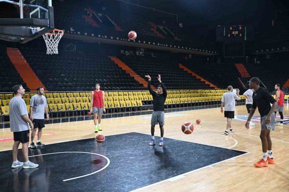 MSK EVİNDE İLK MAÇINDA BEŞİKTAŞ’I AĞIRLAYACAK