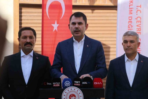 BAKAN KURUM: "SİZ ÖNCE GİDİN KENDİ BELEDİYELERİNİZDE YAPMANIZ GEREKEN SORUMLULUKLAR ÇERÇEVESİNDE ÇÖPÜNÜZÜ TOPLAYIN"