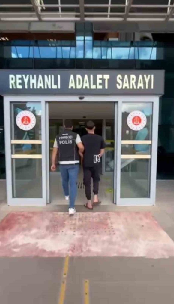 REYHANLI’DA UYUŞTURUCU TORBACISI TUTUKLANDI