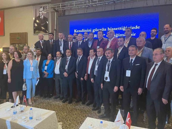ÇAKIR: "ÜRETİLEN BİLGİ HAYATTA DAHA ÇOK YER BULSUN"