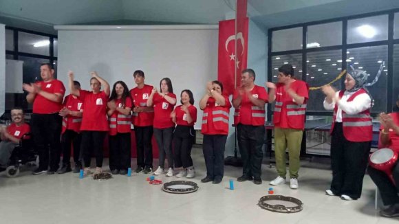 KIZILAY’DAN "KAMP BİZİ ÇAĞIRIYOR, ENGELSİZ KAMP" PROGRAMI