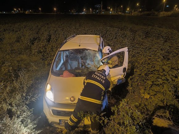 KIRIKHAN’DA TRAFİK KAZASI: 1 YARALI
