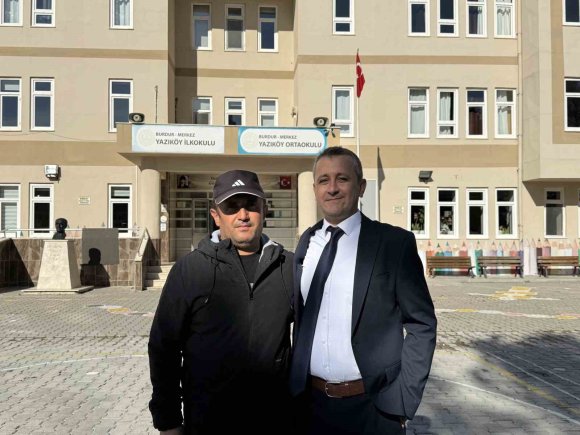 HEİMLİCH MANEVRASIYLA ÖĞRENCİYİ HAYATA DÖNDÜRDÜ ALDIĞI EĞİTİME VURGU YAPTI
