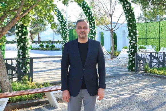 ONİKİŞUBAT BELEDİYESİNDEN BİN KİŞİLİK KIR DÜĞÜN SALONU