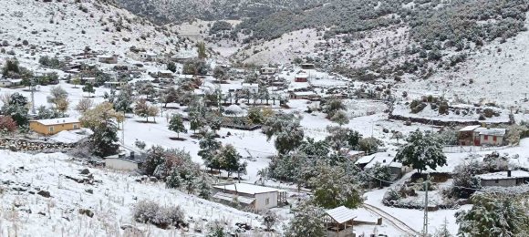 ANTALYA’NIN YÜKSEK KESİMLERİ KARLA KAPLANDI