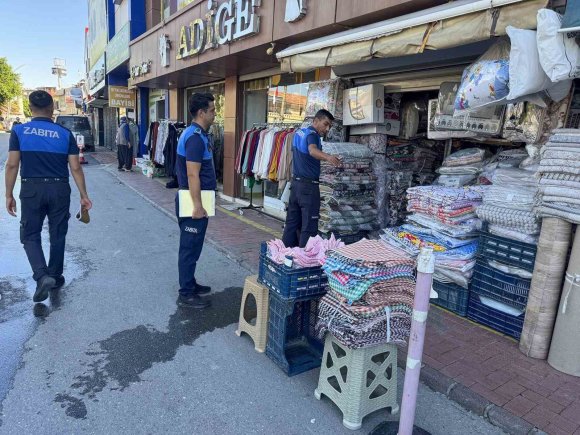 TARSUS’TA KALDIRIM İŞGALİNE İZİN VERİLMİYOR