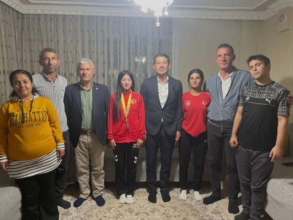 FEKELİ SPORCU FATMA GÜL, AVRUPA İKİNCİSİ OLDU