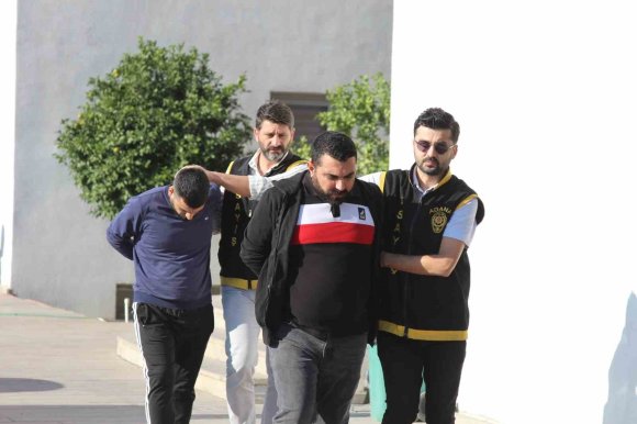 KUZENİNİ ÖLDÜRDÜ: "BEN SOPAYLA DÖVDÜM, BIÇAKLA YARALAMADIM"