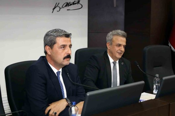 ADANA SANAYİ ODASI’NDA KURGAN VE E-DEFTER UYGULAMALARI ANLATILDI