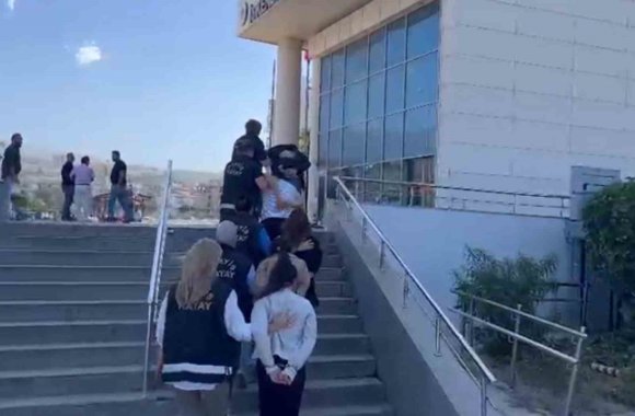 HATAY’DA ARANAN 5 ŞAHIS YAKALANDI