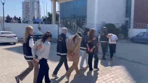 HATAY’DA ARANAN 5 ŞAHIS YAKALANDI