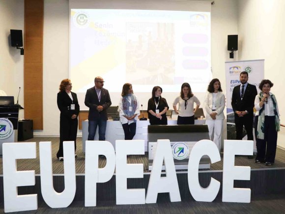 ’PEACE4ALL HACKATHON’ TAMAMLANDI: AGRİTO EKİBİ BİRİNCİ OLDU