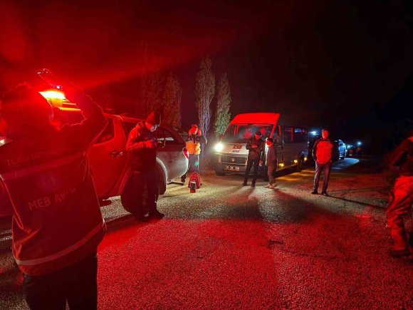 BURDUR’DA KAYBOLAN ALZAYMIR HASTASI 13 SAAT SONRA BULUNDU