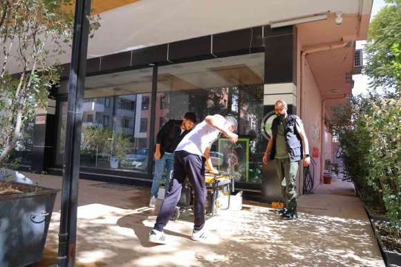 ESNAF ELEKTRİK KESİNTİLERİNDEN MAĞDUR OLUYOR, MİLYONLUK MAKİNELERİ ZARAR GÖRÜYOR