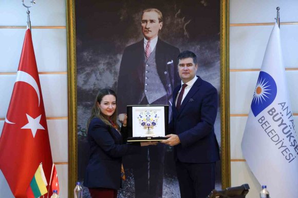 ANTALYA BÜYÜKŞEHİR BELEDİYESİ VE LİTVANYA HEYETİ ARASINDA İŞBİRLİĞİ İMKANLARI GÖRÜŞÜLDÜ