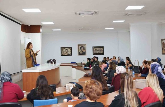 HATAY’DA AİLE ÜNİVERSİTESİ PROJESİ HAYATA GEÇİRİLDİ