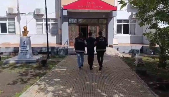 ERZİN’DE HAPİS CEZASI İLE ARANAN 2 KİŞİ YAKALANDI