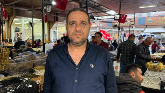 TESPİH MEZATI HER AY BİNLERCE KOLEKSİYONER VE MERAKLIYI BİR ARAYA GETİRİYOR