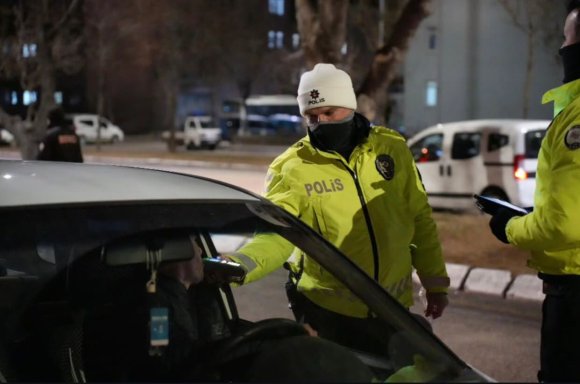ISPARTA’DA BİR HAFTADA 29 ARANAN ŞAHIS YAKALANDI