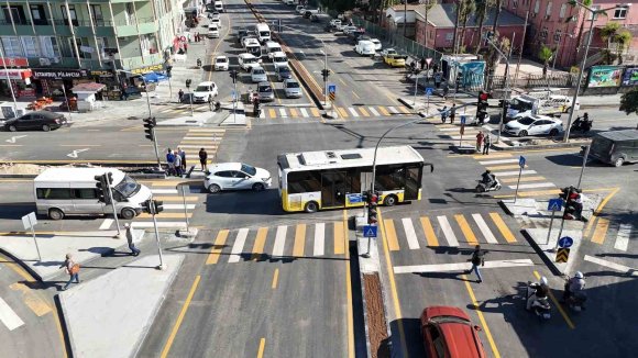 TARSUS’TA KAVŞAK DÜZENLEMESİ İLE TRAFİK NEFES ALDI