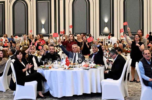 BAŞKAN UYSAL, YÖRE DERNEKLERİYLE BİR ARAYA GELDİ