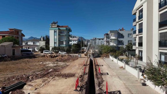 BÜYÜKŞEHİR’DEN DÖŞEMEALTI’NA 124 KİLOMETRE YENİ KANALİZASYON HATTI