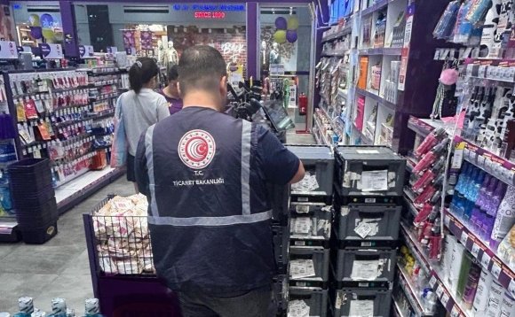 MERSİN’DE TÜKETİCİ DENETİMLERİ: 978 FİRMADA 66 BİN ÜRÜN İNCELENDİ