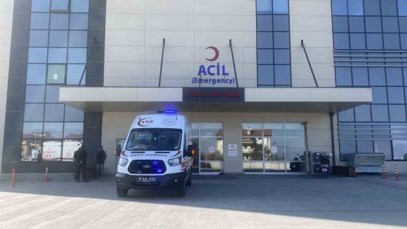 BURDUR’DA KOLUNU HİSAR MAKİNESİNE KAPTIRAN İŞÇİ AĞIR YARALANDI