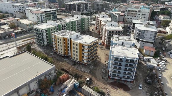 OSMANİYE’DE YENİDEN İNŞA SÜRECİ TÜM HIZIYLA DEVAM EDİYOR