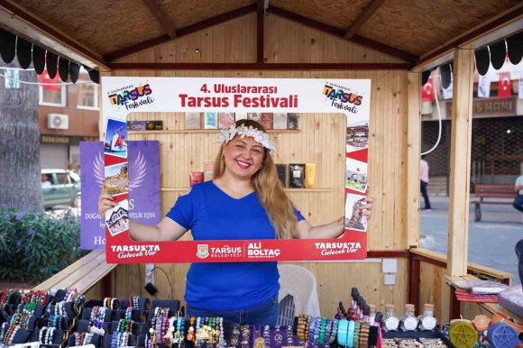 4. ULUSLARARASI TARSUS FESTİVALİ RENKLİ GÖRÜNTÜLERLE TAMAMLANDI