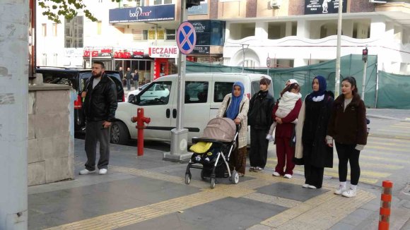 ATATÜRK, ÖLÜMÜNÜN 87’NCİ YILINDA BURDUR’DA TÖRENLE ANILDI