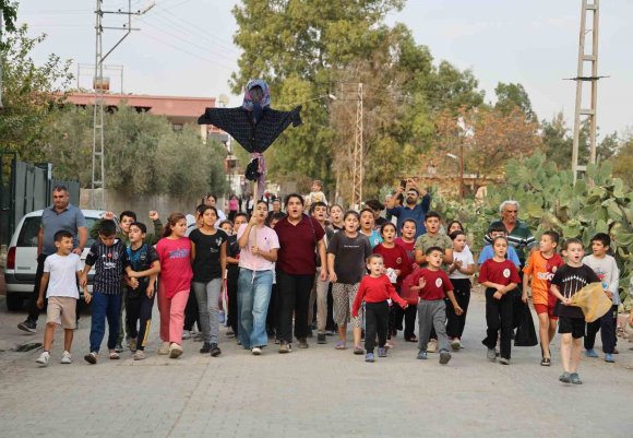 ADANA’DA YAĞMUR DUASINDA ASIRLIK GELENEK UNUTULMADI