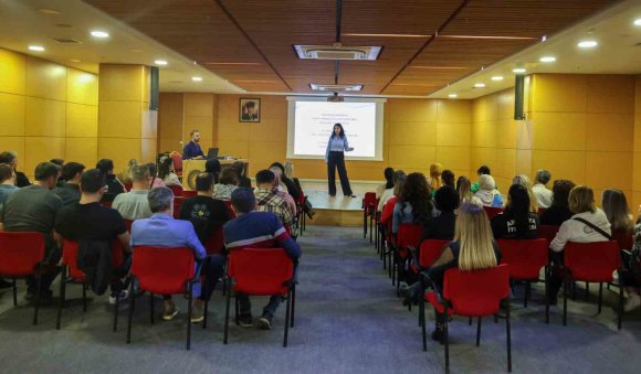 BÜYÜKŞEHİR’DE PERSONELE "AİLE İÇİ İLETİŞİM" EĞİTİMİ