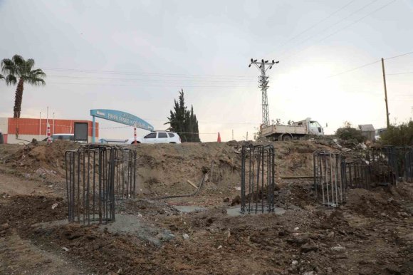 HATAY BÜYÜKŞEHİR BELEDİYESİ, BÜYÜKDALYAN’A 10 METRELİK KÖPRÜ İNŞA EDECEK