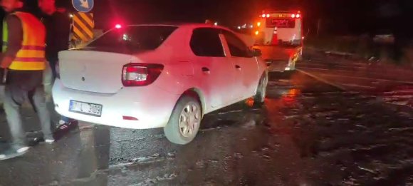 MANAVGAT’TA TRAFİK KAZASI: 3 YARALI