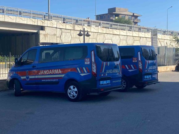 ESKİ CHP İLÇE BAŞKANI VE DSİ 13. BÖLGE MÜDÜR YARDIMCISI "RÜŞVET" SORUŞTURMASINDA TUTUKLANDI