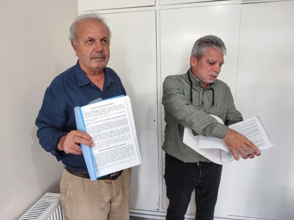 VAKIFBANK’IN ESKİ MÜDÜR YARDIMCISININ VATANDAŞLARIN HESABINDAN PARA ALDIĞI İDDİASI