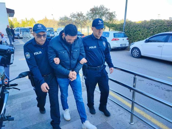 ÇOCUĞUN ÖLÜMÜNE NEDEN OLAN SÜRÜCÜNÜN EHLİYETİNE DAHA ÖNCE EL KONULMUŞ