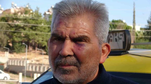 MERSİN’DE 62 YAŞINDAKİ TAKSİCİYİ BIÇAKLAYIP DARP ETTİLER