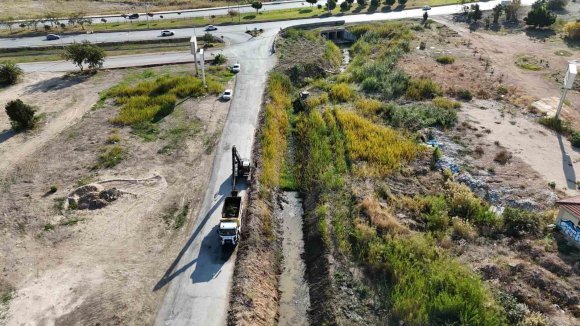 ASAT’TAN TAŞKIN RİSKİNE KARŞI TEMİZLİK SEFERBERLİĞİ