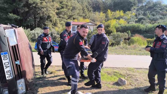 OSMANİYE’DE DEVRİLEN OTOMOLİN SÜRÜCÜSÜ YARALANDI