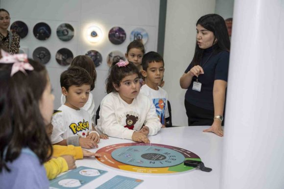 ARA TATİLİN GÖZDESİ MERCAN BİLİM MERKEZİ OLDU