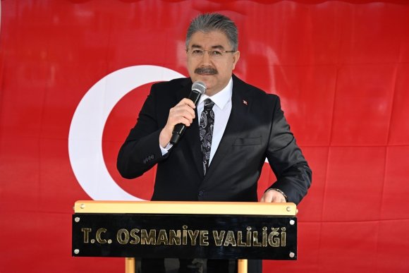 VALİ YILMAZ’DAN DEPREM AÇIKLAMASI: "ŞU ANA KADAR BİZE ULAŞAN HERHANGİ BİR OLUMSUZLUK BULUNMUYOR"