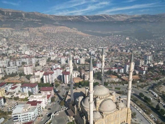 KAHRAMANMARAŞ’TA DEPREM SONRASI NÜFUS YENİDEN YÜKSELİŞE GEÇTİ