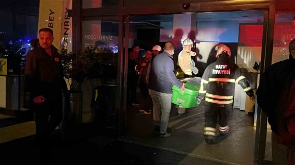 YANGINDAN KAÇMAK İSTERKEN ALEVLERİN İÇERİSİNE CAN VEREN ŞAHSIN EMNİYET MÜDÜRÜ OLDUĞU ORTAYA ÇIKTI