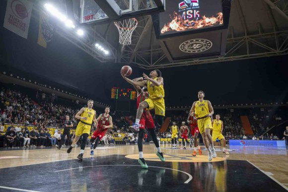 MERSİN SPOR, KARŞIYAKA’YI 92-87 MAĞLUP ETTİ