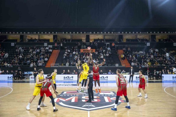 MERSİN SPOR, KARŞIYAKA’YI 92-87 MAĞLUP ETTİ