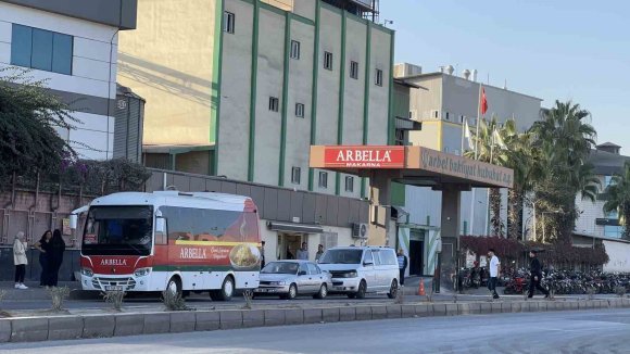 MERSİN’DEKİ MAKARNA FABRİKASINDA ZİRAİ İLAÇ ZEHİRLENMESİ: 11 İŞÇİ HASTANEYE KALDIRILDI