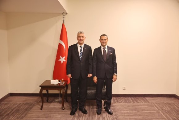 MÜSİAD ANTALYA, TİCARET BAKANI ÖMER BOLAT’A PROJELERİNİ ANLATTI