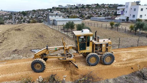 TARSUS’TA İKİ MAHALLEDE YOL ÇALIŞMALARI TAMAMLANDI